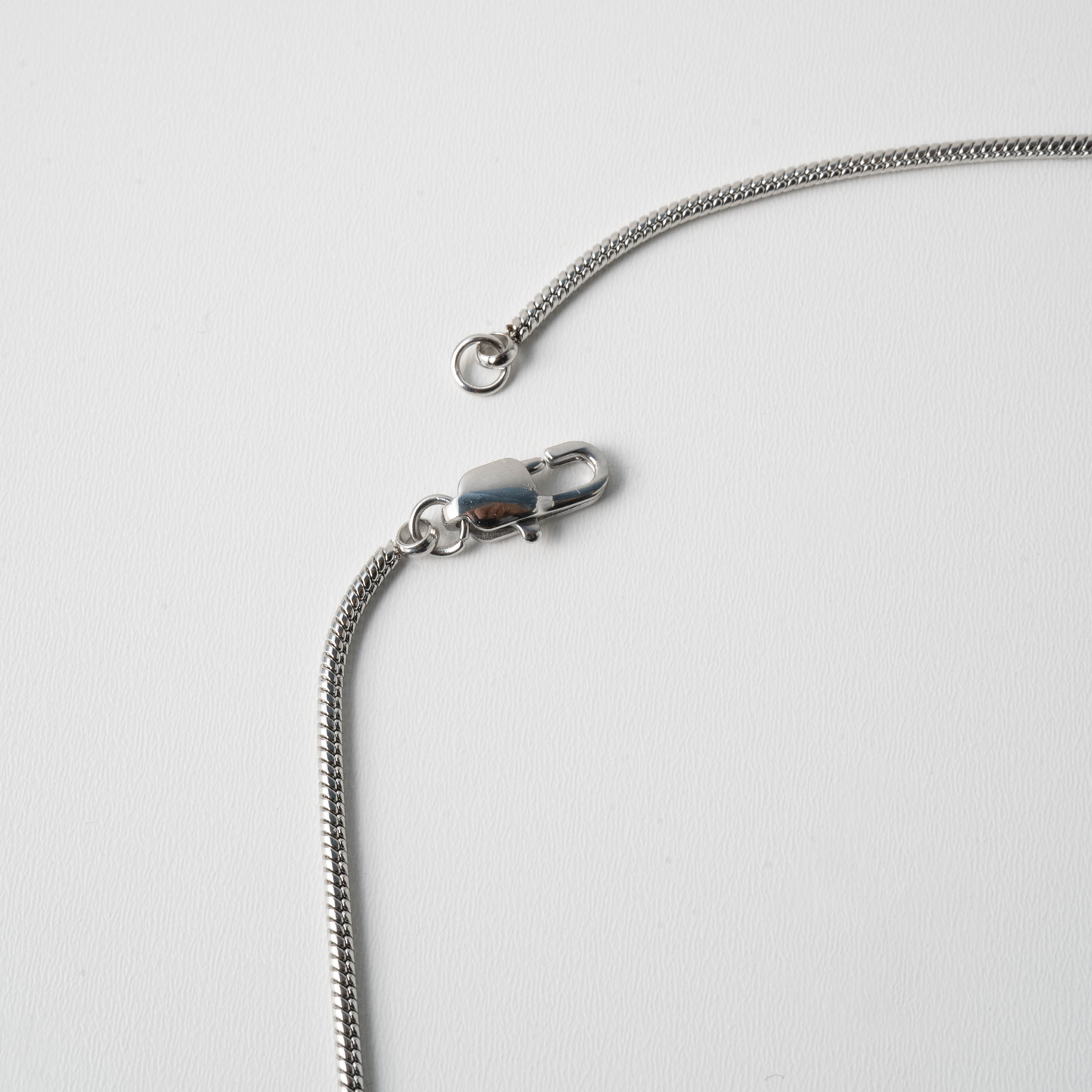 Silver Minimal Pendant Necklace