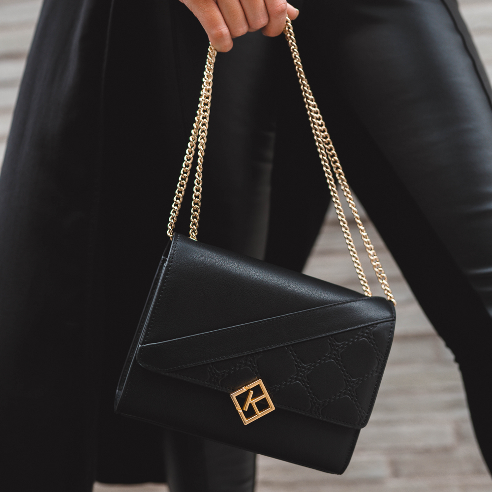 Black handbags cross shop body